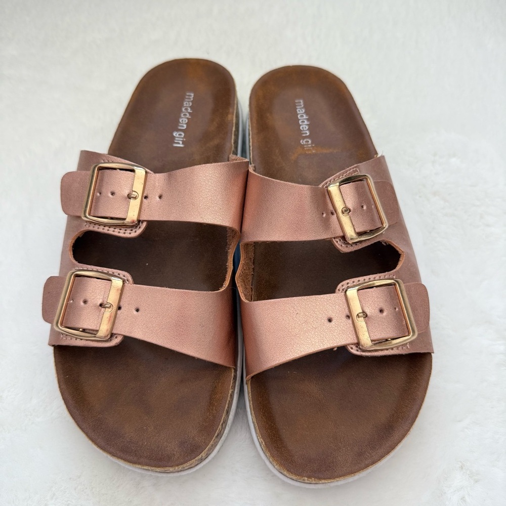 Madden Girl Rose Gold Double Strap Sandals with Buckles Faux Leather Size 8 - Picture 2 of 3